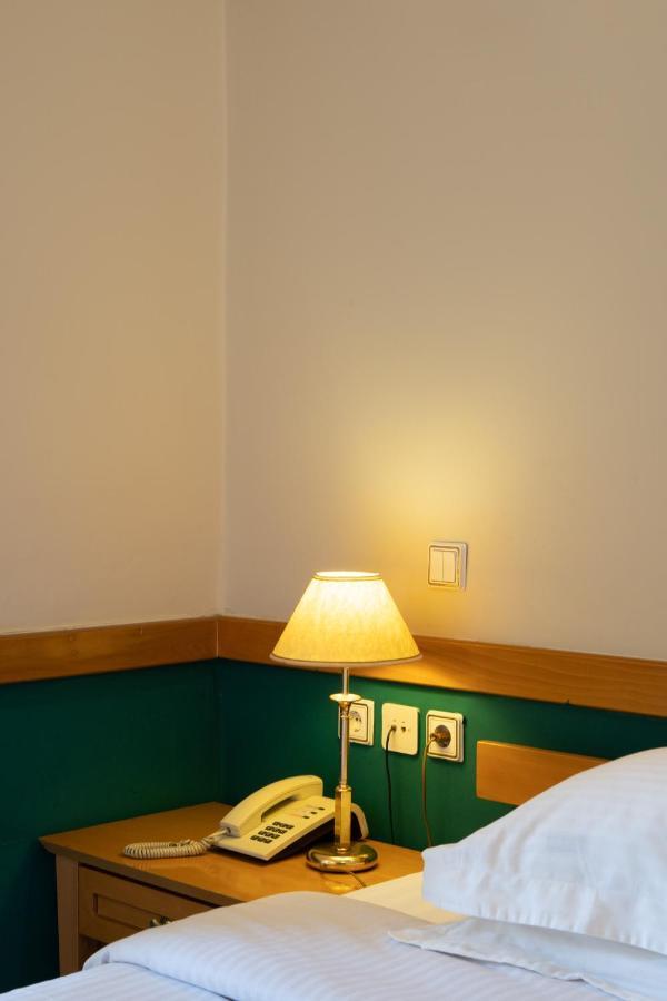 Hotel Ntinas Tríkala Kültér fotó
